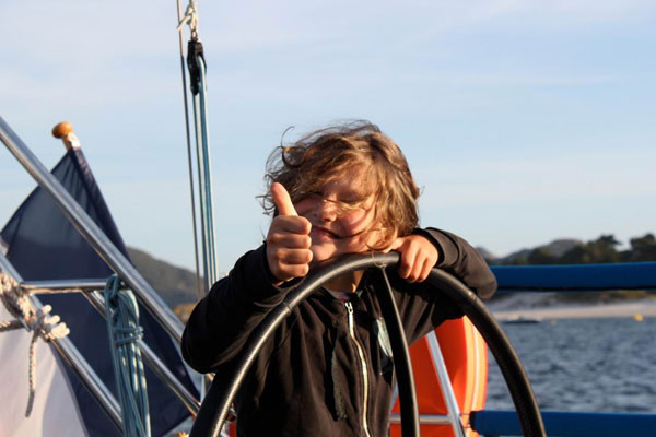 Jeanne (8 ans), une navigatrice très talentueuse. Bravo !